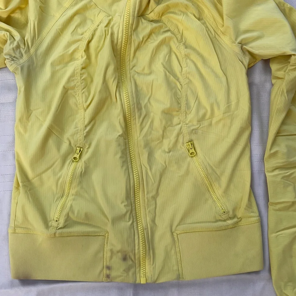 Lululemon street to studio hooded Jacket size 4